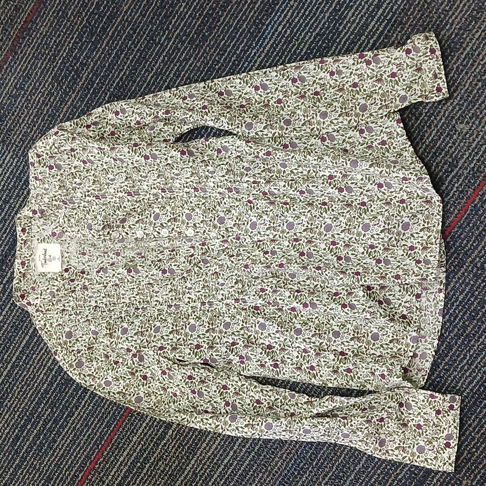 Timberland Girl's Floral Blouse; Size Girl's XL